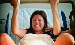 看生孩子视频,亲子连结的震撼瞬间